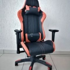 Кресло геймерское Barneo K-52 (черная экокожа оранжевые вставки) в Тавде - tavda.mebel24.online | фото 1