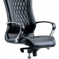 Кресло руководителя Бюрократ _AURA/BLACK черный в Тавде - tavda.mebel24.online | фото