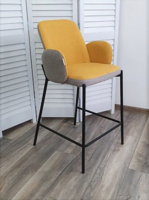 Полубарный стул NYX (H=65cm) VF106 желтый / VF120 серый М-City в Тавде - tavda.mebel24.online | фото 2